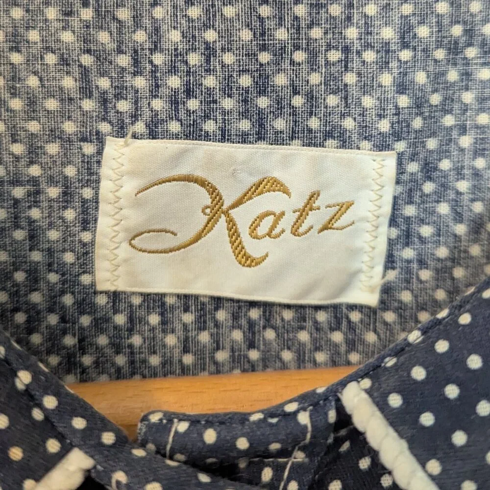 Vintage Polka Dot Embroidered‎ Dress Katz Floral House Smock Snap Button Collar
